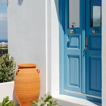 Vino Santorini Villa Foinikiá