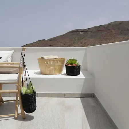 Vino Santorini Villa *