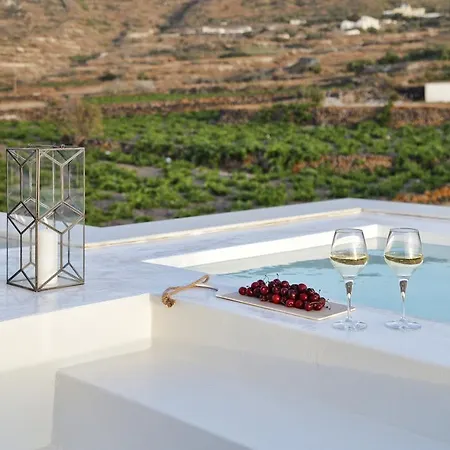 Villa Vino Santorini