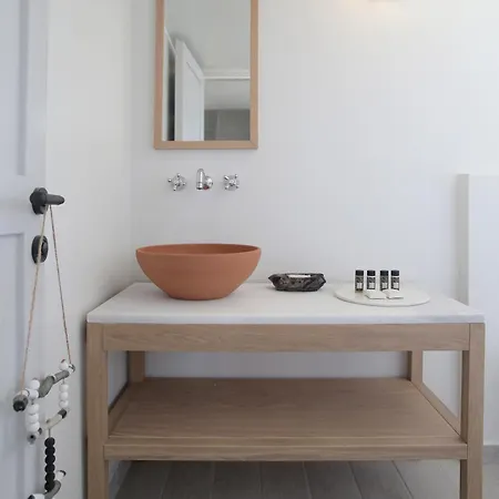 Villa Vino Santorini *