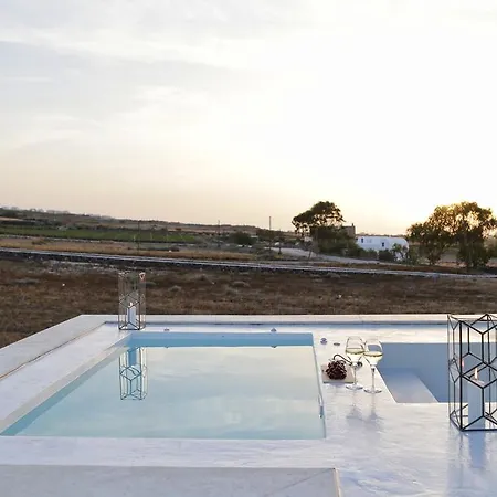 Vino Santorini Foinikia (Santorini)