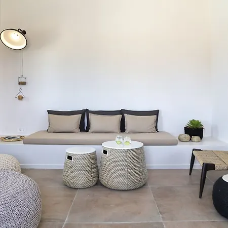 Villa Vino Santorini