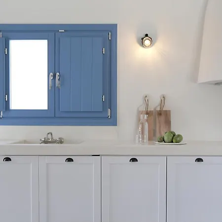 Vino Santorini Foinikiá