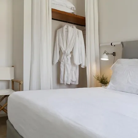 Vino Santorini Foinikiá