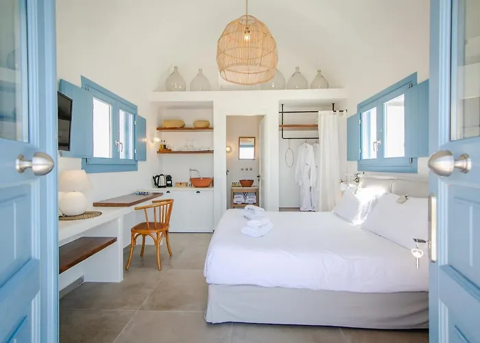 Vino Santorini Villa Foinikiá