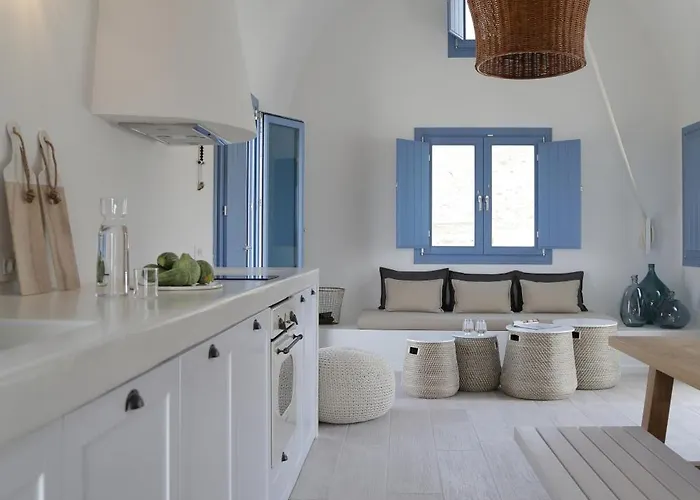 Vino Santorini Villa