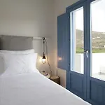 Vino Santorini Vila