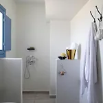 Villa Vino Santorini